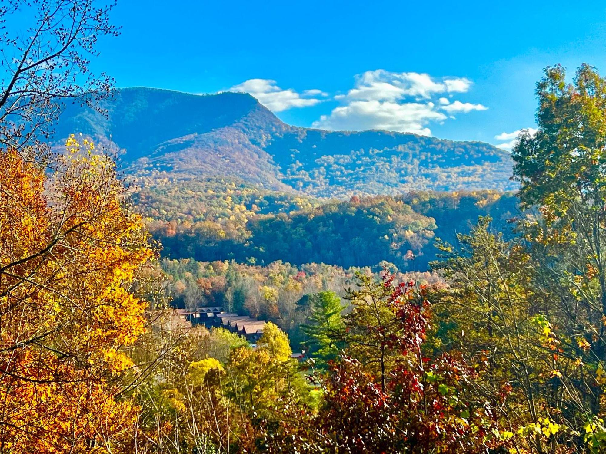 Hawks View Gatlinburg Mountain Cabin Exteriör bild